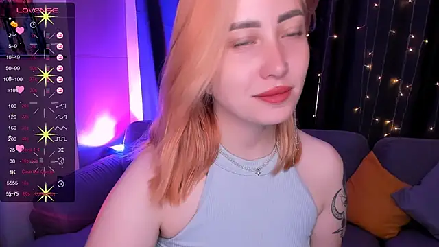 Snapshot of deboramoore chatting on July 9, 2026, 2:04 am deboramoore online show from July 9, 2026, 2:04 am