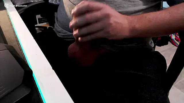 elgigologigante online show from October 23, 2025, 5:33 pm