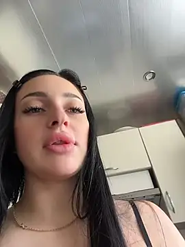 Snapshot of Soft_Pleasure chatting on July 11, 2026, 9:56 am Soft Pleasure online show from July 11, 2026, 9:56 am