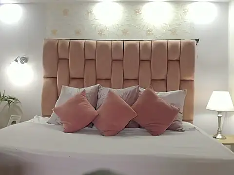 anabelle clark online show from April 21, 2026, 4:34 pm