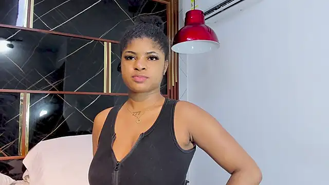 HannyThompson online show from February 5, 2026, 12:32 pm