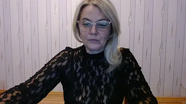 EleanoraDream online show from October 16, 2025, 1:34 pm