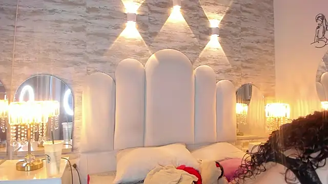 Yassy vazquez online show from January 14, 2026, 7:41 pm