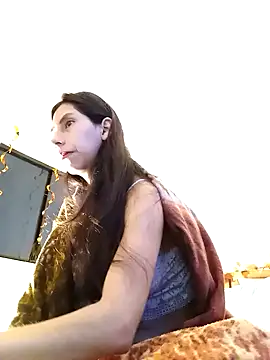  MoonLipson  online show from November 9, 2025, 12:03 pm