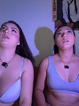 nicolexxaleja online show from May 16, 2026, 7:45 pm