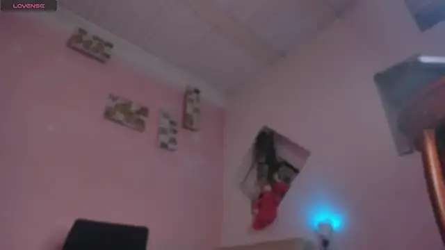 Chloe cooperr online show from January 11, 2026, 4:28 am