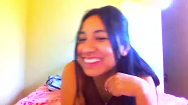 Snapshot of honeysweet111 chatting on October 31, 2025, 10:33 pm honeysweet111 online show from October 31, 2025, 10:33 pm