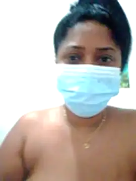 boosypussy online show from July 22, 2026, 11:18 pm