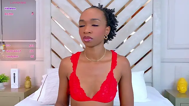 Snapshot of Agatha-Adams chatting on September 29, 2025, 2:22 pm Agatha-Adams online show from September 29, 2025, 2:22 pm