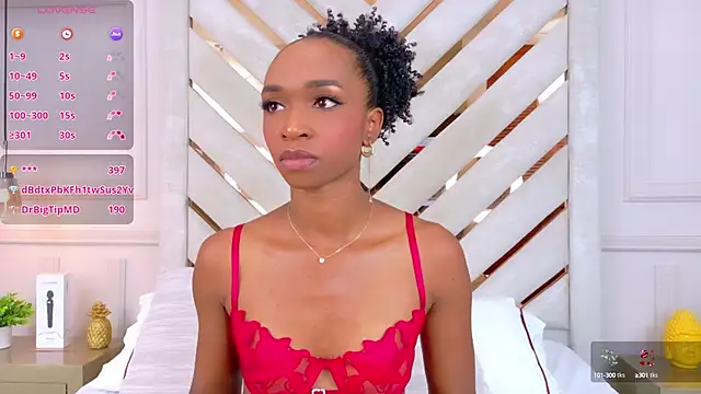 Snapshot of Agatha-Adams chatting on October 1, 2025, 4:35 pm Agatha-Adams online show from October 1, 2025, 4:35 pm