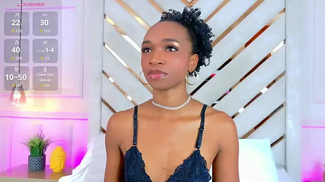 Snapshot of Agatha-Adams chatting on December 16, 2025, 2:11 pm Agatha-Adams online show from December 16, 2025, 2:11 pm