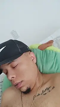 Snapshot of asmodeo_33 chatting on February 27, 2026, 5:35 pm asmodeo 33 online show from February 27, 2026, 5:35 pm