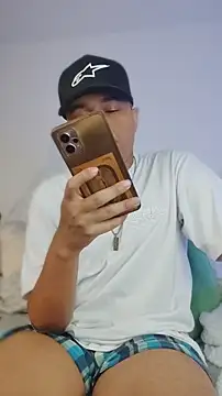 Snapshot of asmodeo_33 chatting on March 2, 2026, 6:25 am asmodeo 33 online show from March 2, 2026, 6:25 am