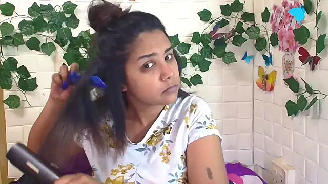 Snapshot of IndiaSexyStripper4u chatting on September 16, 2025, 5:14 pm IndiaSexyStripper4u online show from September 16, 2025, 5:14 pm