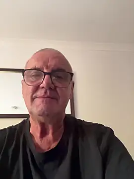 mke1874 online show from October 15, 2025, 9:42 am