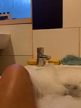 mke1874 online show from November 7, 2025, 3:45 pm