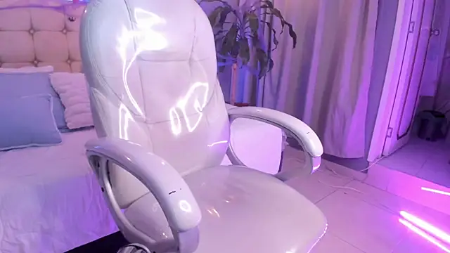 Jordan 24  online show from October 5, 2025, 1:37 am