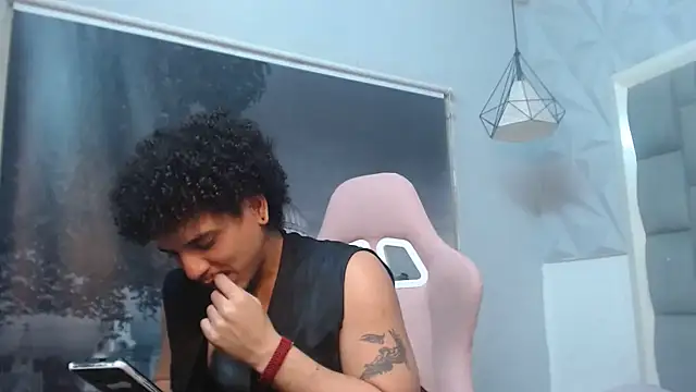 Xfire boy69 online show from March 8, 2026, 6:55 pm