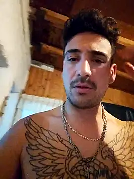 bigandstrong2217 online show from September 28, 2025, 9:03 am