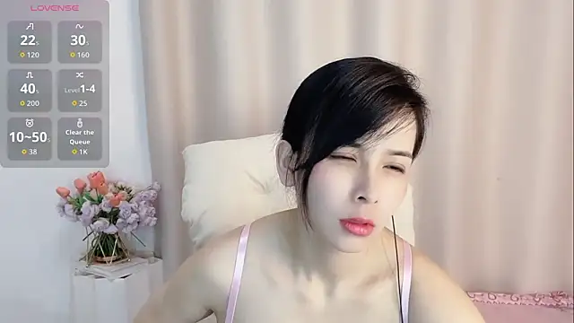 Amanda-19- online show from September 28, 2025, 4:01 pm