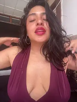 Snapshot of EmilyNoir1 chatting on June 27, 2026, 5:51 pm EmilyNoir1 online show from June 27, 2026, 5:51 pm