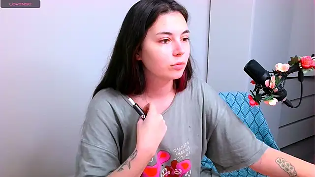 Snapshot of peachyness chatting on November 30, 2025, 9:41 pm peachyness online show from November 30, 2025, 9:41 pm