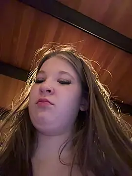 SweetTeenGirl online show from December 18, 2025, 4:40 am