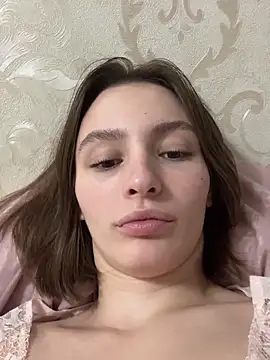 Snapshot of ZariaFlame chatting on November 10, 2025, 9:36 pm ZariaFlame online show from November 10, 2025, 9:36 pm