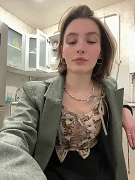 Snapshot of ZariaFlame chatting on February 8, 2026, 10:02 pm ZariaFlame online show from February 8, 2026, 10:02 pm