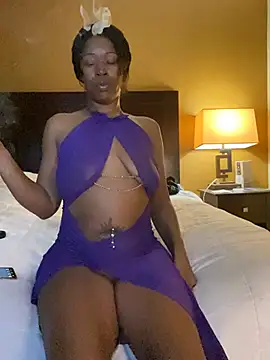 StaciDiamond online show from February 1, 2026, 8:24 am