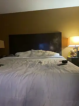 StaciDiamond online show from March 4, 2026, 4:24 pm