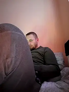 Snapshot of Vladyslav30 chatting on February 21, 2026, 11:39 pm Vladyslav30 online show from February 21, 2026, 11:39 pm