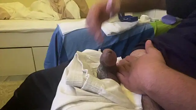 qnawafp online show from April 5, 2026, 8:28 pm