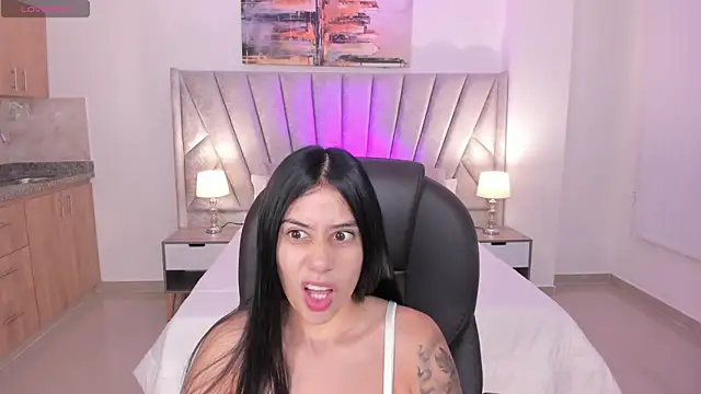 miranda crawfor online show from September 18, 2025, 11:23 am