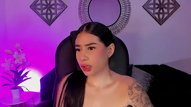 miranda crawfor online show from March 14, 2026, 2:50 am