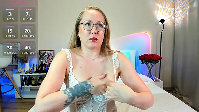 Snapshot of BethSun chatting on September 16, 2025, 6:20 pm BethSun online show from September 16, 2025, 6:20 pm