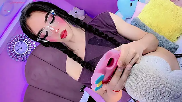 ShantyMillan online show from March 12, 2026, 12:44 pm