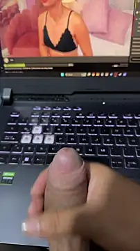 AndyRico18 online show from February 12, 2026, 8:20 am