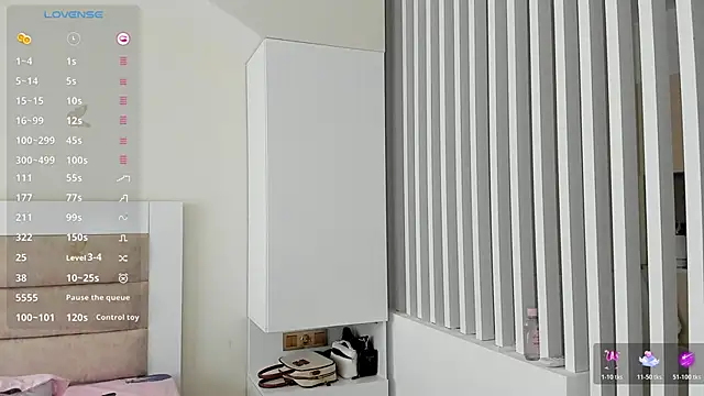 kaori mi online show from November 18, 2025, 10:31 am