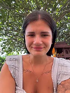 MiraReach online show from April 12, 2026, 3:00 am