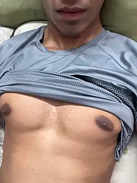 Snapshot of alwayshotandbig chatting on March 12, 2026, 6:14 pm alwayshotandbig online show from March 12, 2026, 6:14 pm