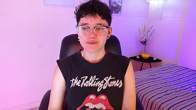 jeroharper online show from September 11, 2025, 2:39 pm