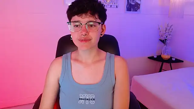 jeroharper online show from November 24, 2025, 3:34 pm