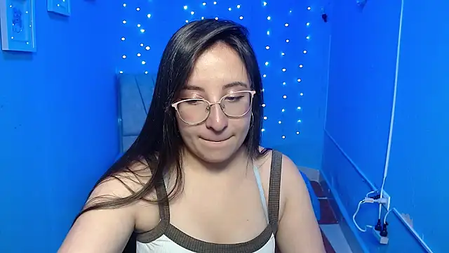 Snapshot of mia_778 chatting on December 16, 2025, 2:11 pm mia 778 online show from December 16, 2025, 2:11 pm