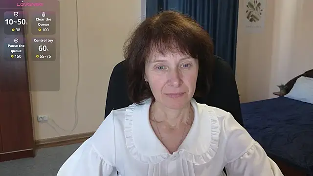 Lia Tito online show from October 11, 2025, 5:50 am