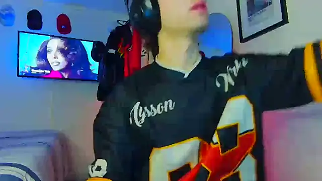 Tonerii online show from September 27, 2025, 2:38 am