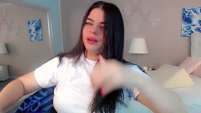 Snapshot of maddissonivanova chatting on February 12, 2026, 7:09 pm maddissonivanova online show from February 12, 2026, 7:09 pm