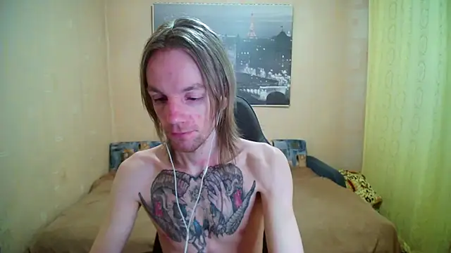 AdamDickens online show from November 7, 2025, 8:42 pm