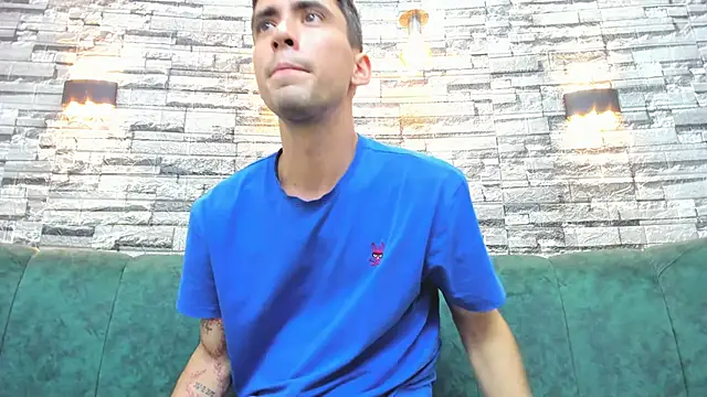 mike whitee online show from September 23, 2025, 5:49 pm