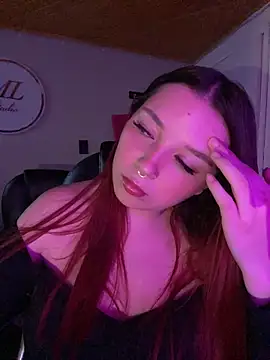 Karen18 boobs online show from April 11, 2026, 7:45 am